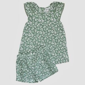 DEUX PAR DEUX BLOUSE & SHORT SET
Girls size 7